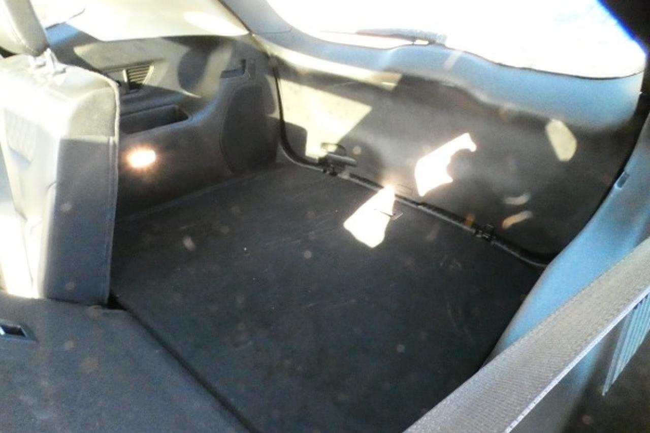 2024 Ford Edge Titanium AWD w/Htd Leather, pano S/R, BUC - Photo #9