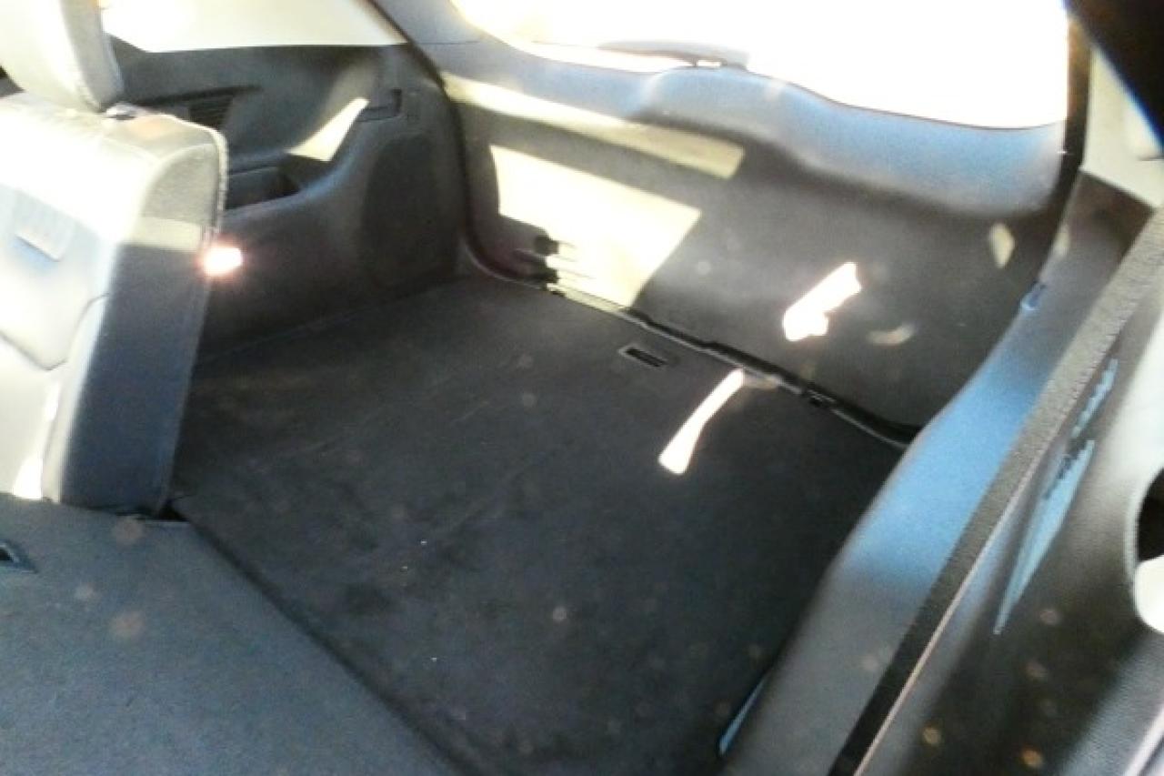 2024 Ford Edge Titanium AWD w/Htd Leather, pano S/R, BUC - Photo #9