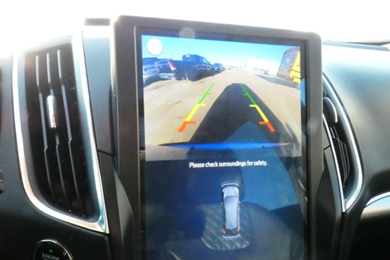 2024 Ford Edge Titanium AWD w/Htd Leather, pano S/R, BUC - Photo #14