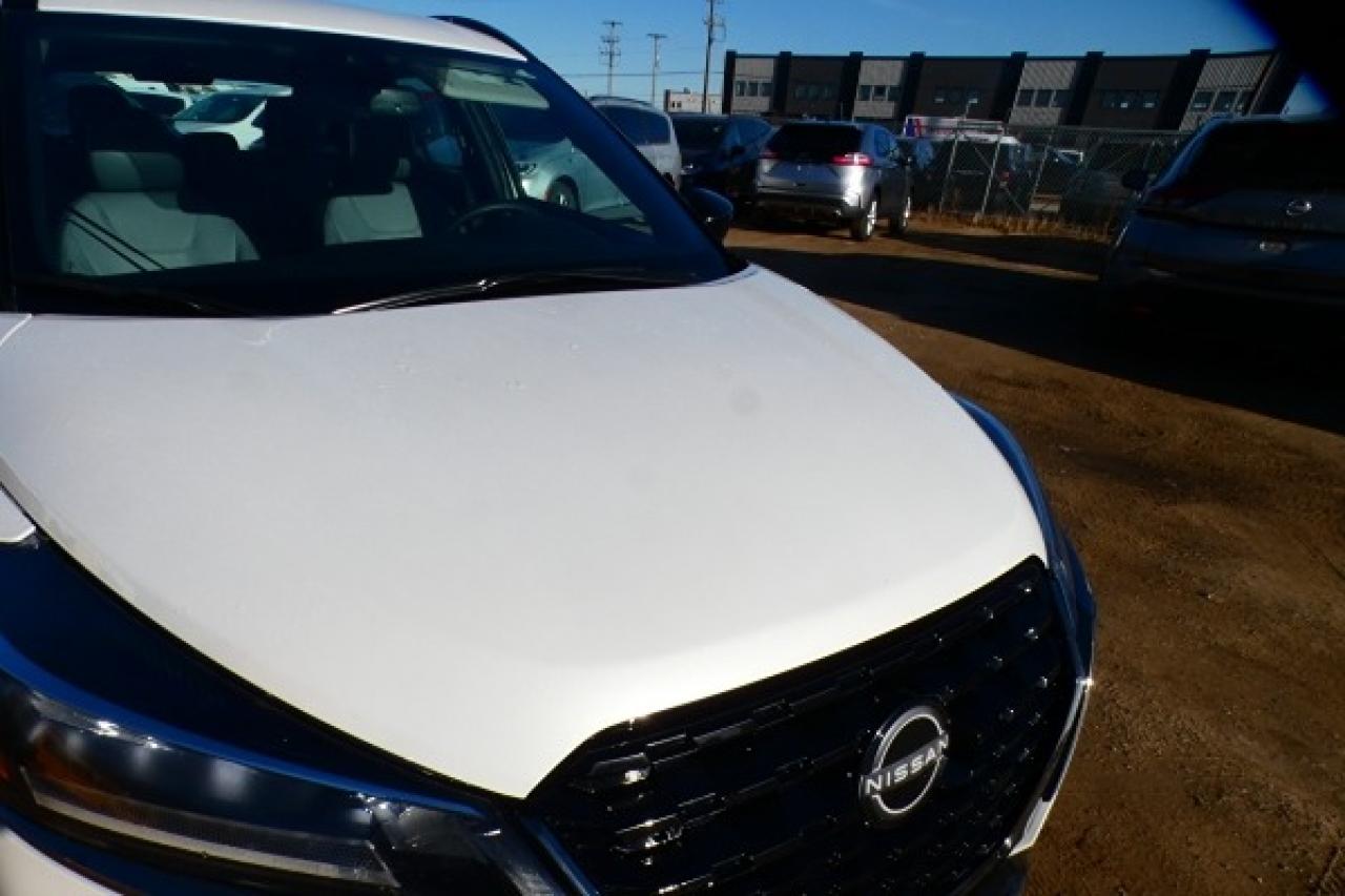 2024 Nissan Kicks SR FWD w/Htd Leather, BUC - Photo #25