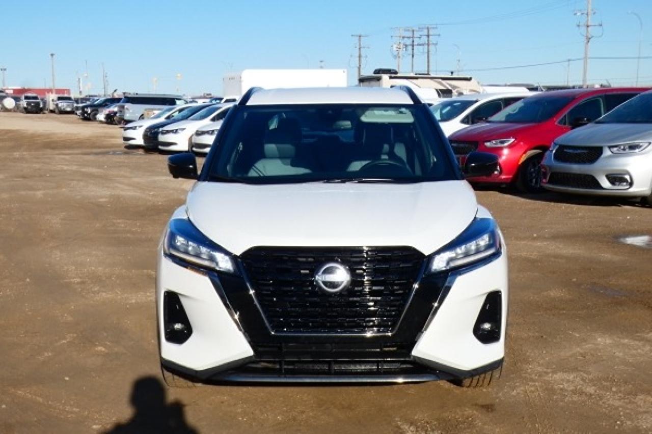 2024 Nissan Kicks SR FWD w/Htd Leather, BUC - Photo #3