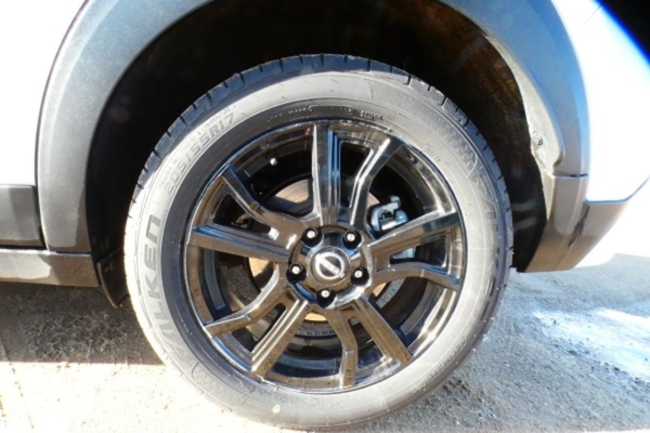 2024 Nissan Kicks SR FWD w/Htd Leather, BUC - Photo #17