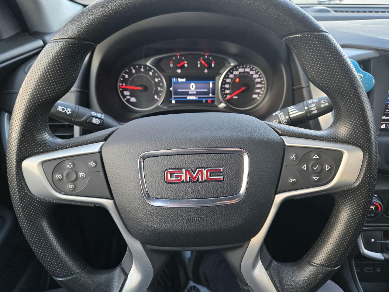 2023 GMC Terrain SLE - Photo #18