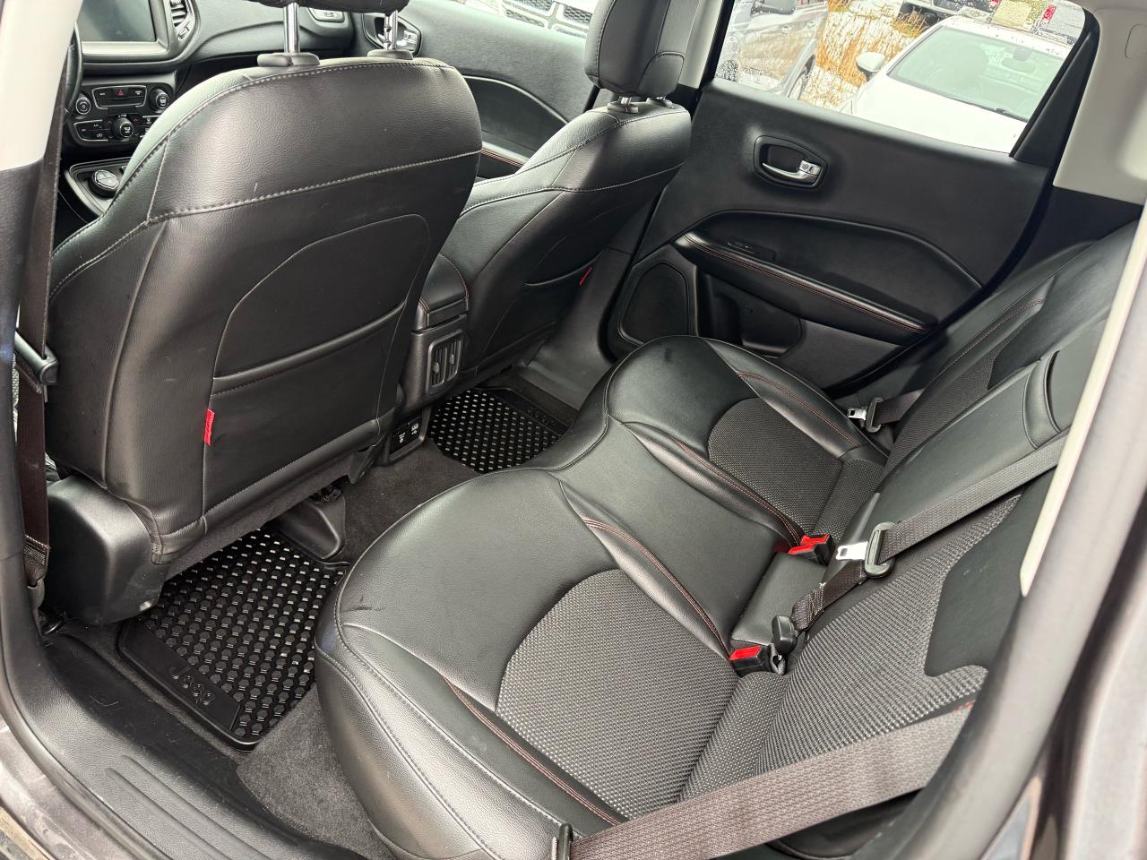 2020 Jeep Compass Trailhawk - Photo #8