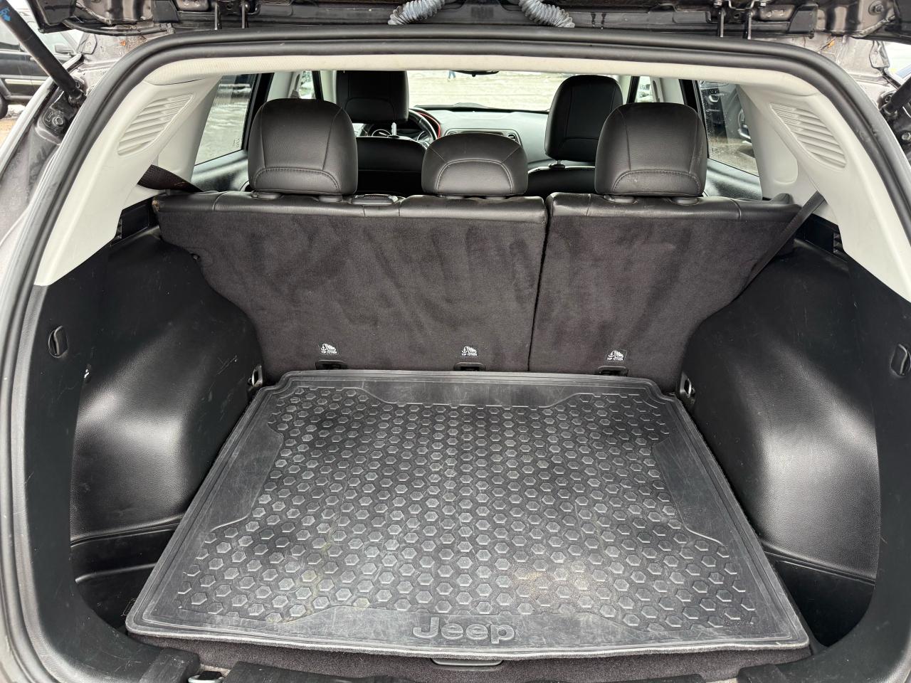 2020 Jeep Compass Trailhawk - Photo #10