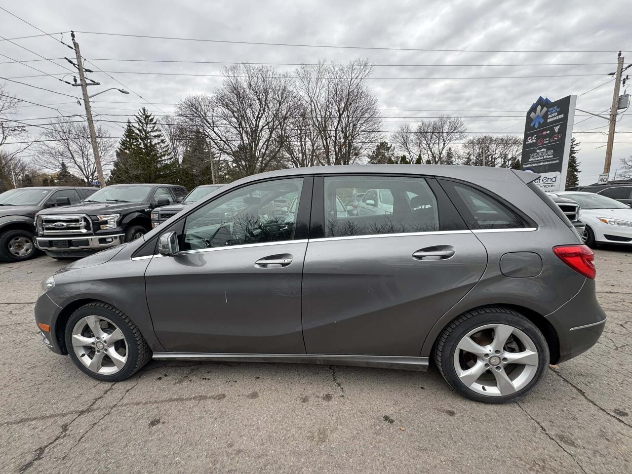 2013 Mercedes-Benz B-Class B 250 Sports Tourer - Photo #8