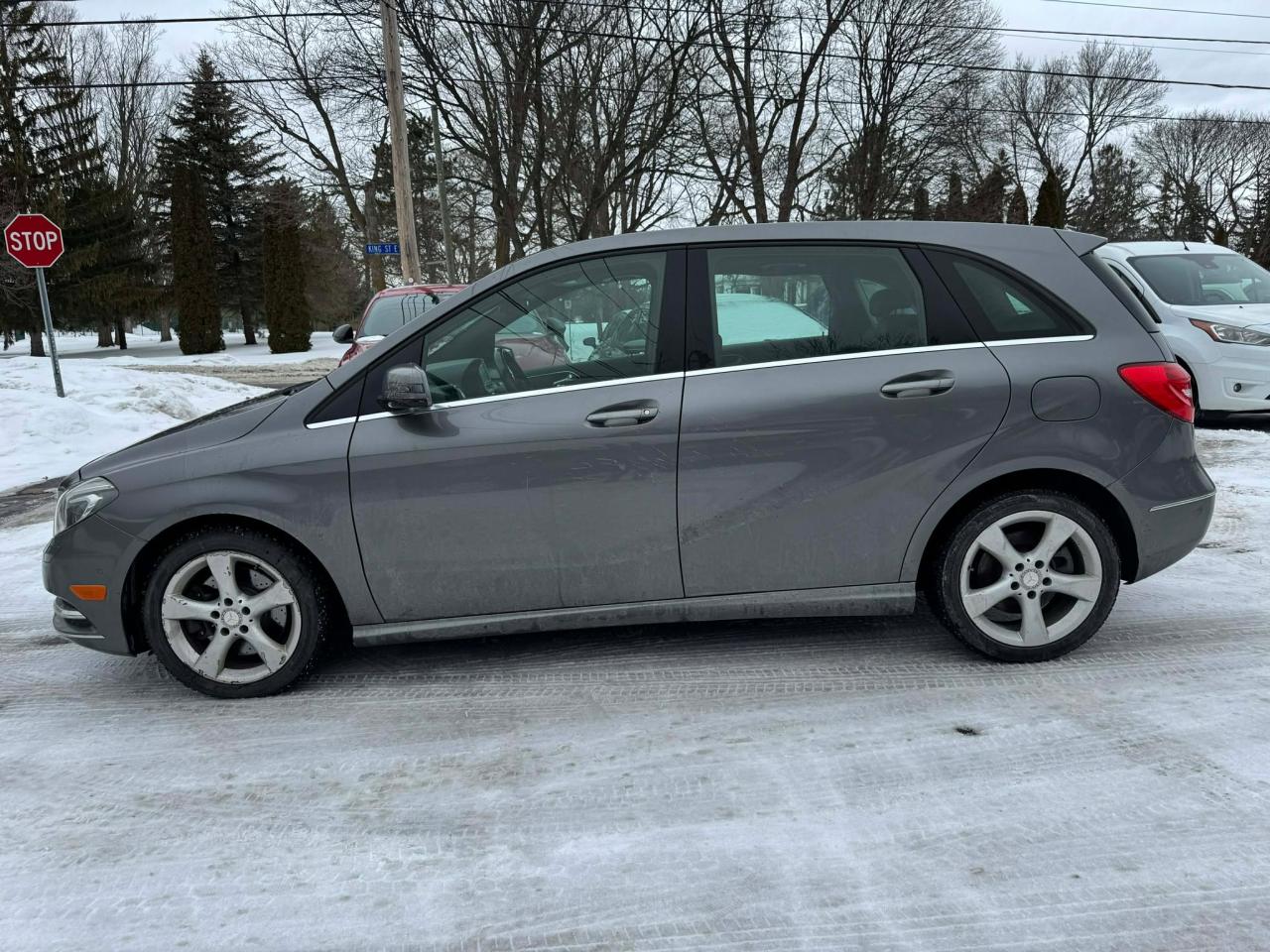 2013 Mercedes-Benz B-Class B 250 Sports Tourer - Photo #10