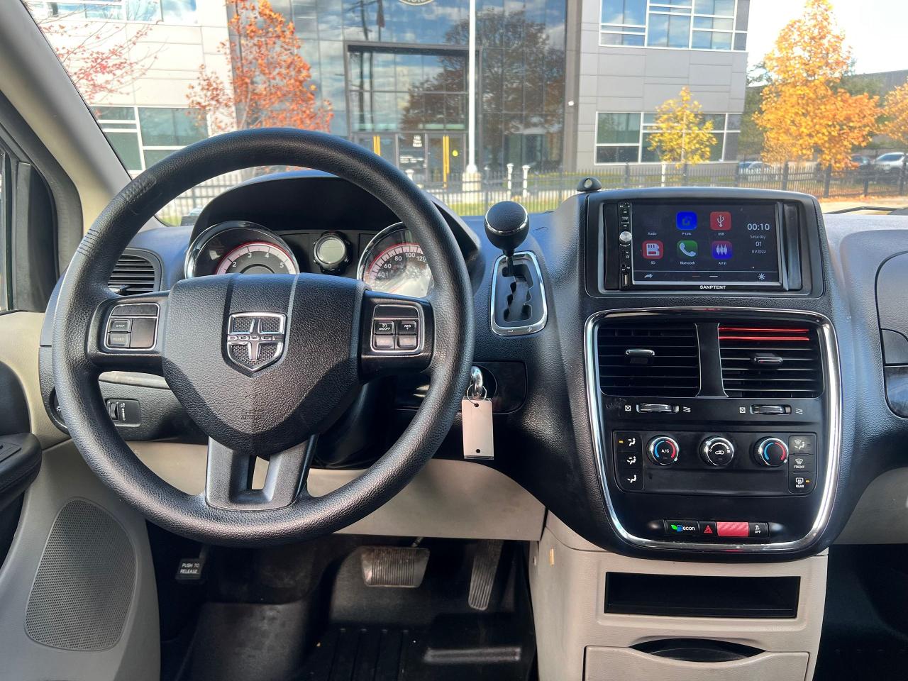 2014 Dodge Grand Caravan SE - Photo #8