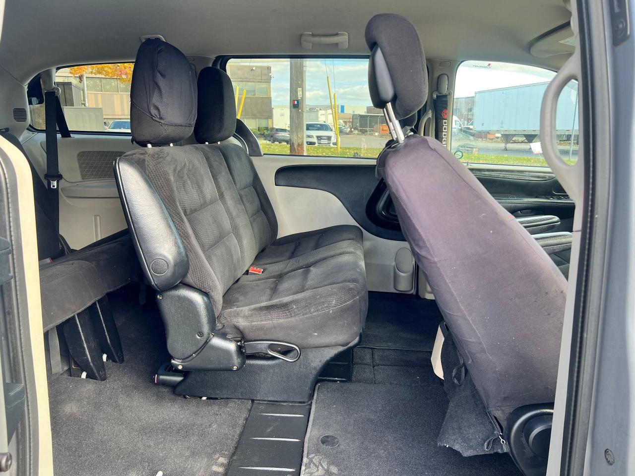 2014 Dodge Grand Caravan SE - Photo #17