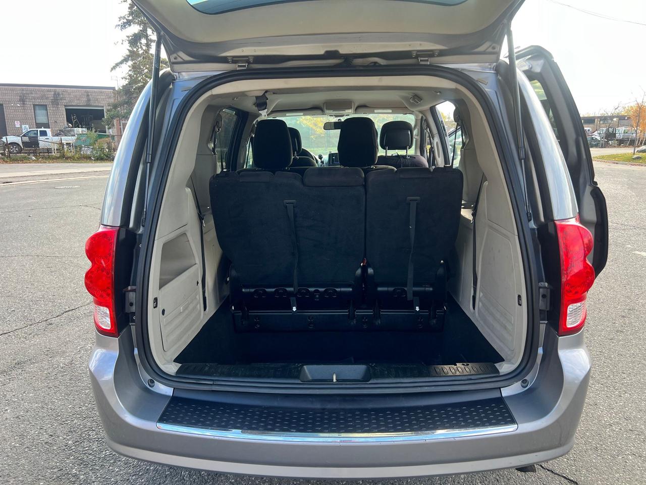 2014 Dodge Grand Caravan SE - Photo #19