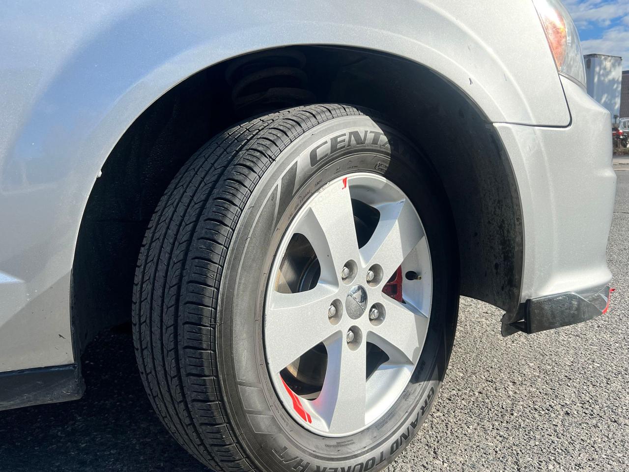 2014 Dodge Grand Caravan SE - Photo #25