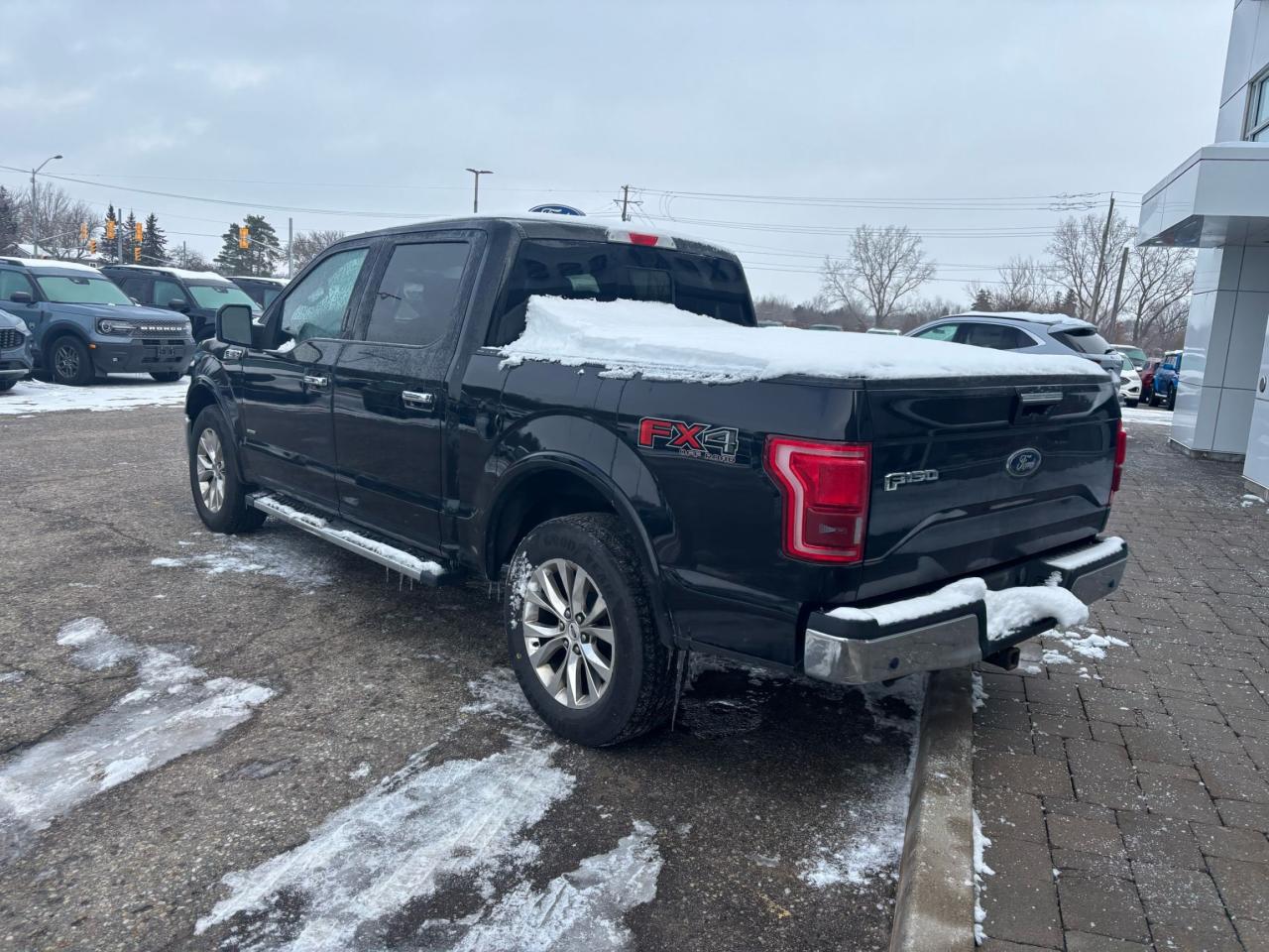 2016 Ford F-150 AS TRADED, LARIAT, 6-PASSENGER! LEATHER! Photo5