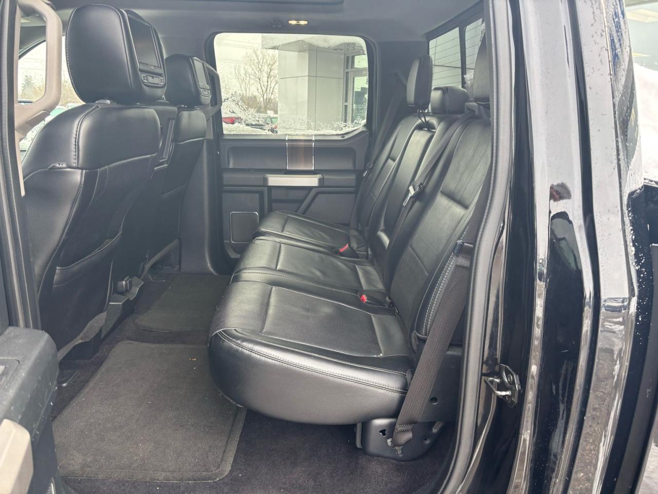 2016 Ford F-150 AS TRADED, LARIAT, 6-PASSENGER! LEATHER! Photo5