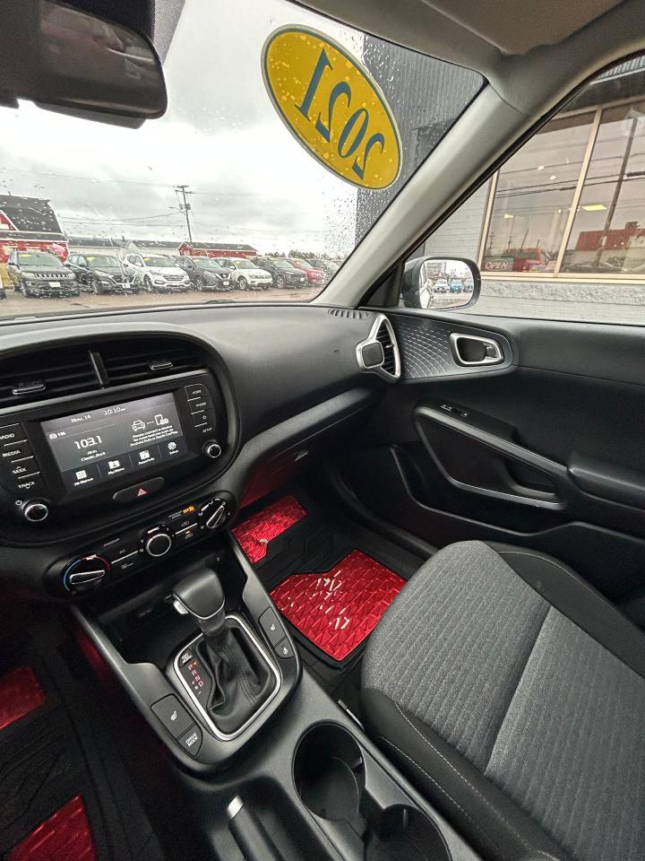 2021 Kia Soul EX - Photo #10