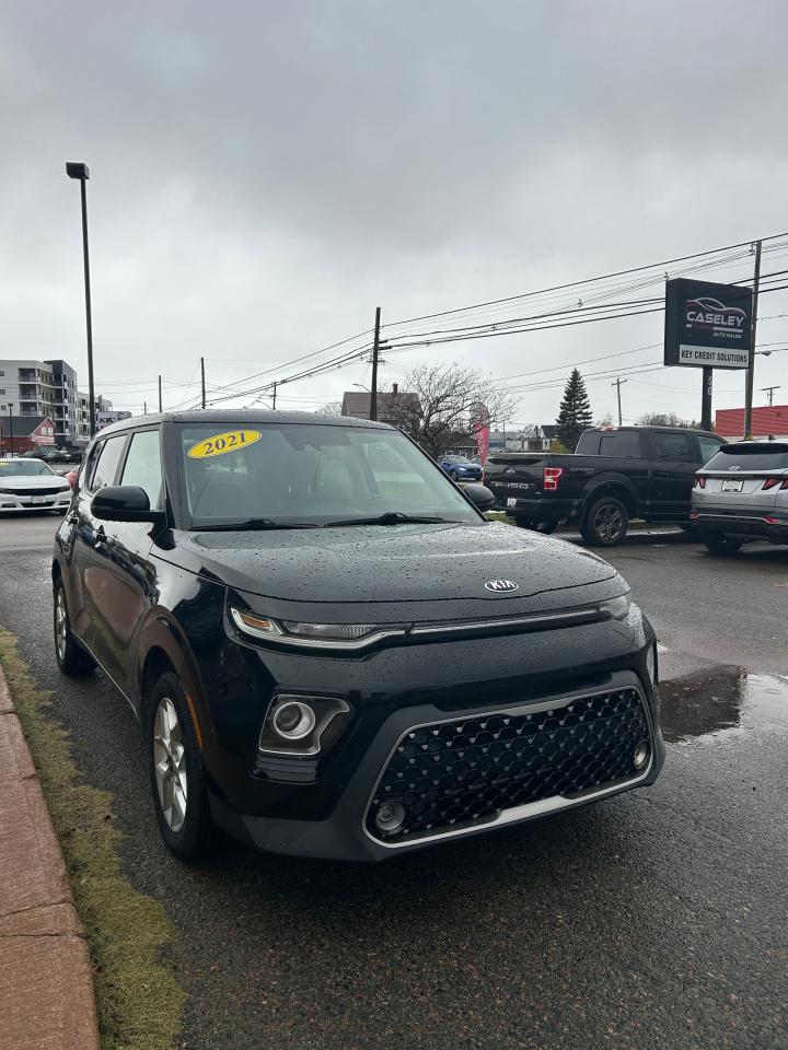 2021 Kia Soul EX Photo2