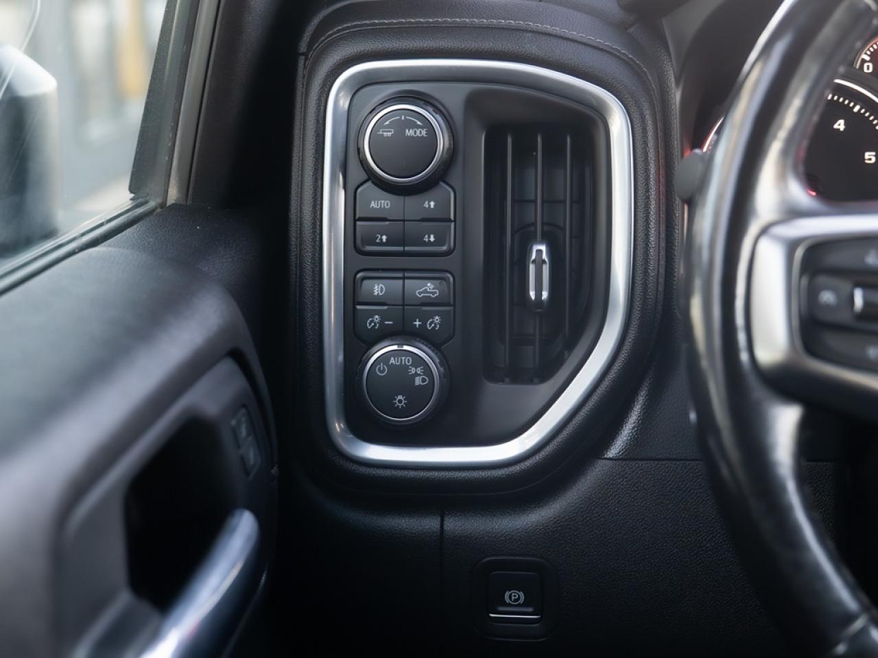 2021 Chevrolet Silverado 2500 LT 4X4   LIFT/RIMS/TIRES Photo11