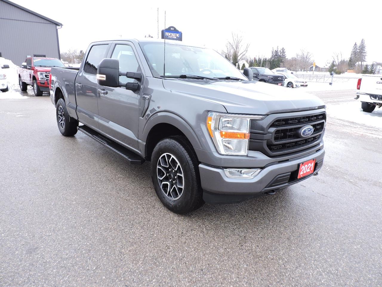 2021 Ford F-150 XLT/Sport 3.5L 4X4 6 1/2-Foot Box New Tires