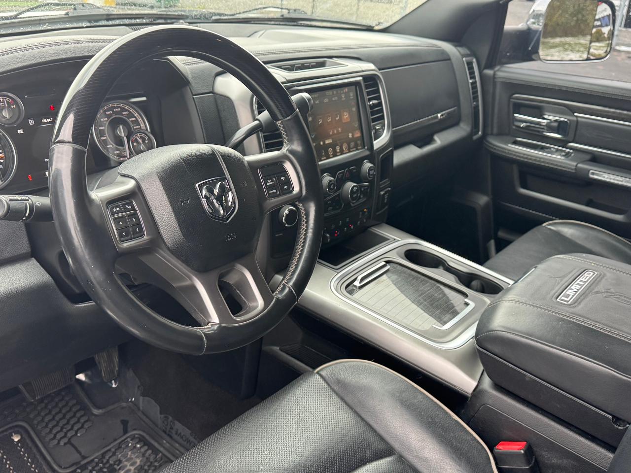 2017 RAM 2500 Limited **FULLY LOADED** - Photo #20