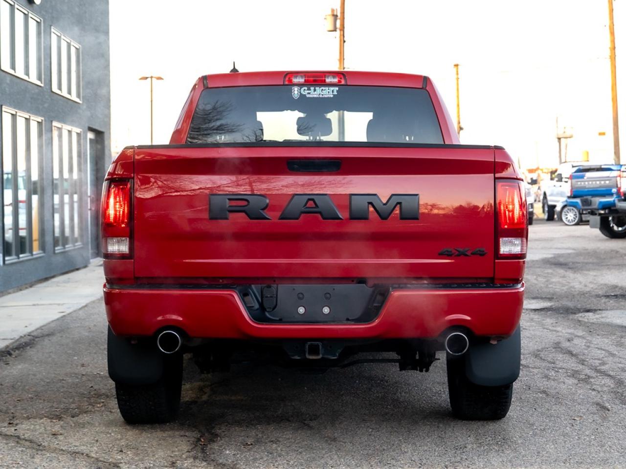 2021 RAM 1500 Classic Express 4x4 Quad Cab Photo6