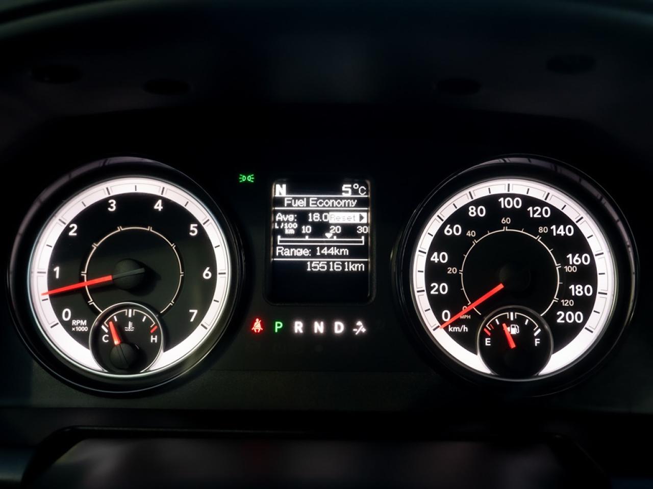 2021 RAM 1500 Classic Express 4x4 Quad Cab Photo38