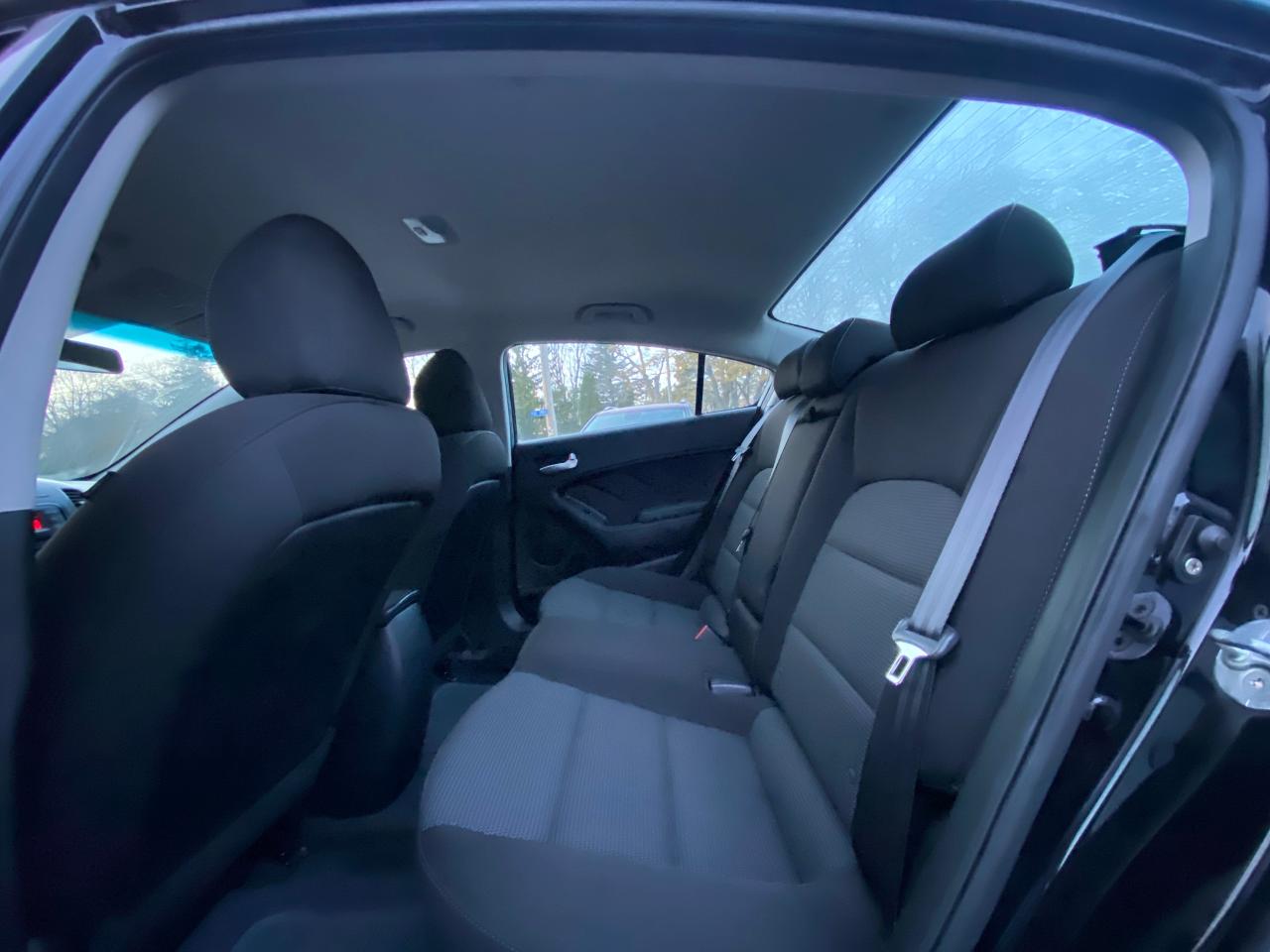 2018 Kia Forte LX - Photo #11