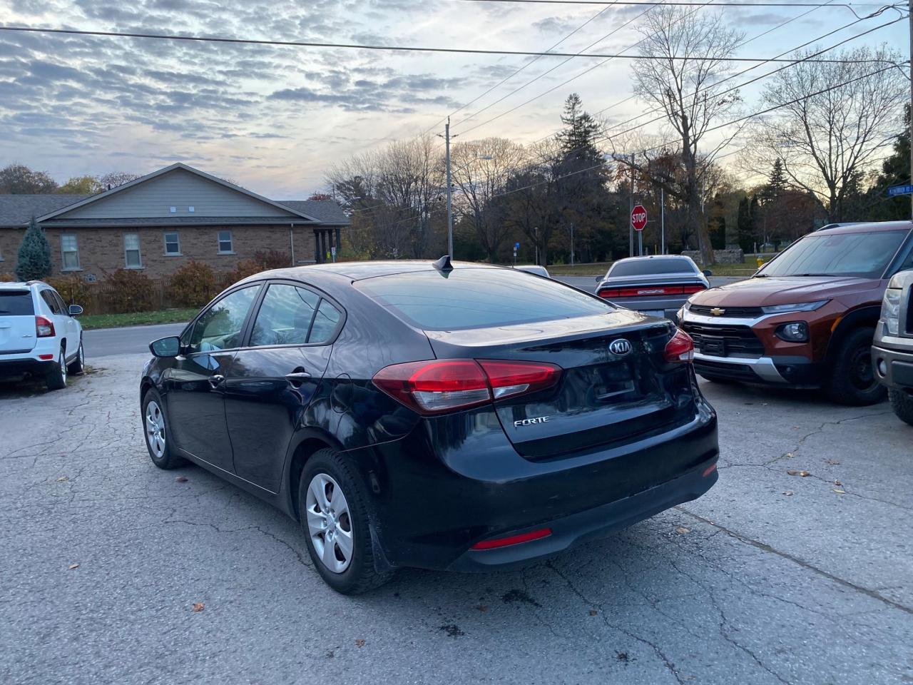 2018 Kia Forte LX - Photo #7