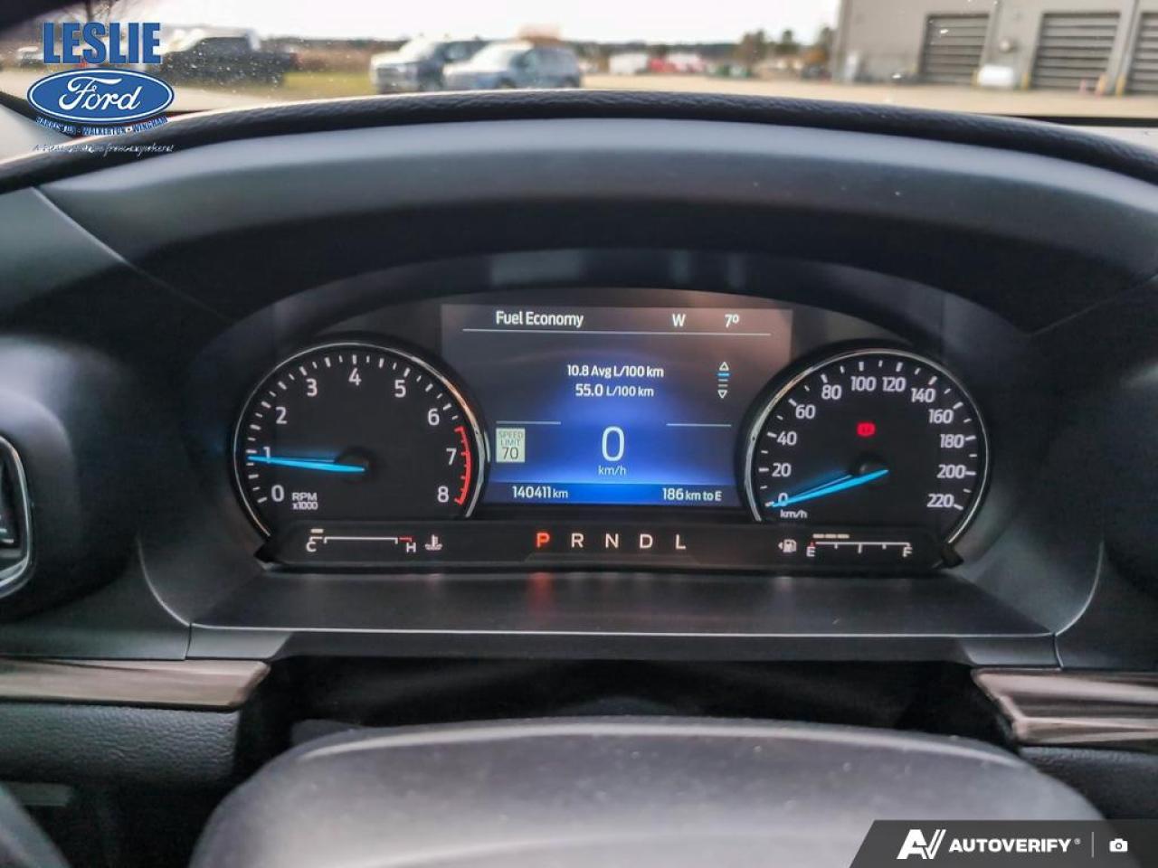 2022 Ford Explorer Limited 4WD Photo5