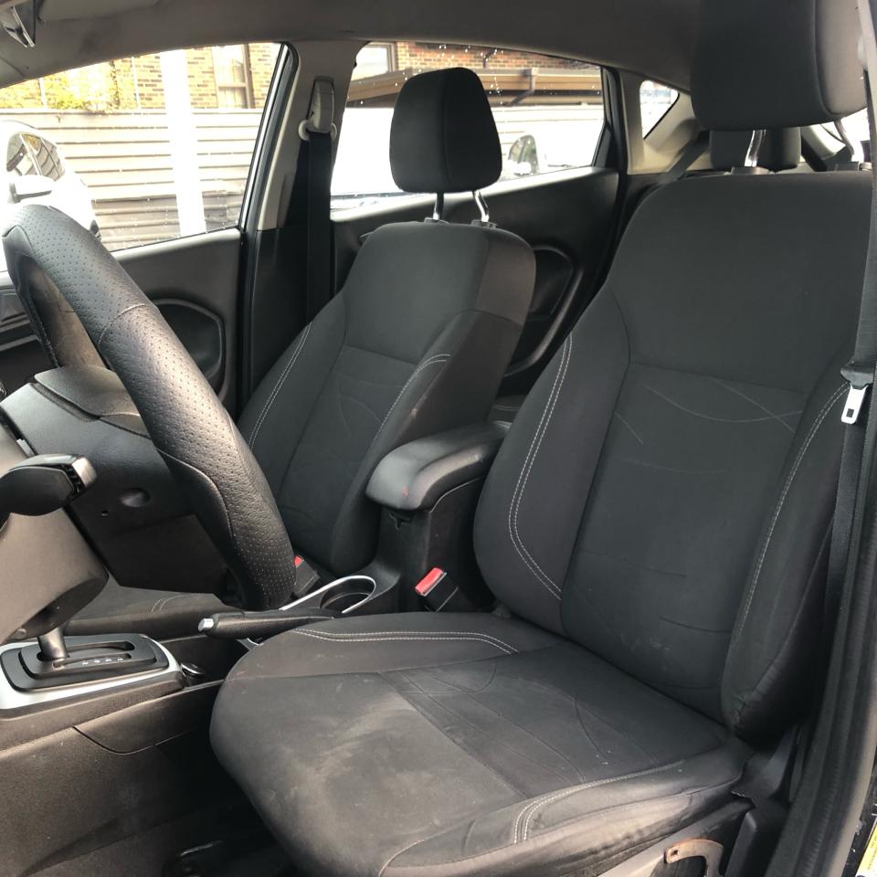 2017 Ford Fiesta SE / H.SEATS / PHONE CONNECTION Photo8