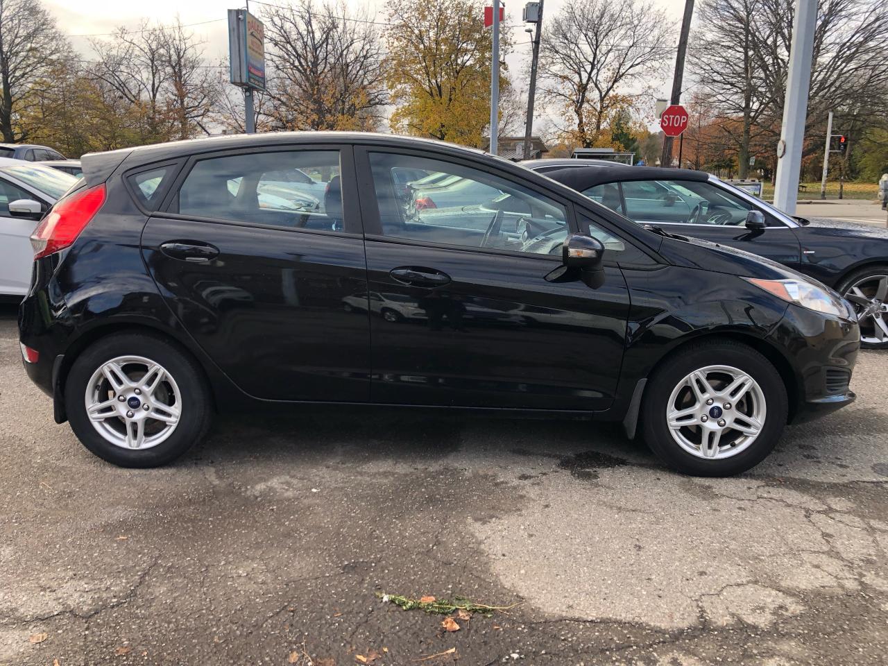 2017 Ford Fiesta SE / H.SEATS / PHONE CONNECTION Photo22