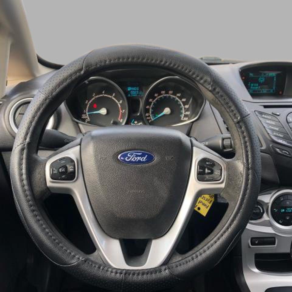 2017 Ford Fiesta SE / H.SEATS / PHONE CONNECTION Photo27