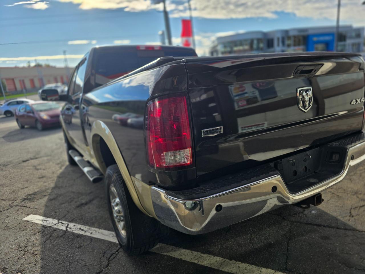 2011 Dodge Ram 2500 SLT 6.7L Cummins Diesel | Laramie | Accident Free Photo2