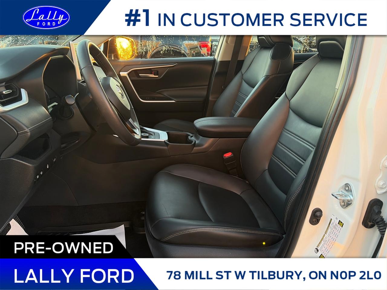 2023 Toyota RAV4 Hybrid XLE Photo