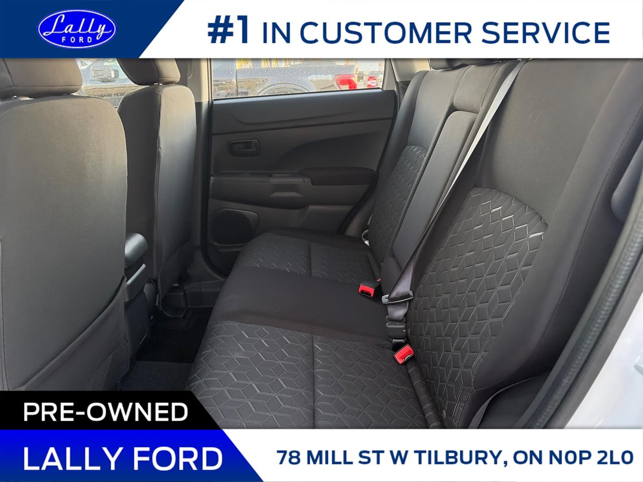 2025 Mitsubishi RVR ES Only 6556 Km’s, Local Trade!! Photo