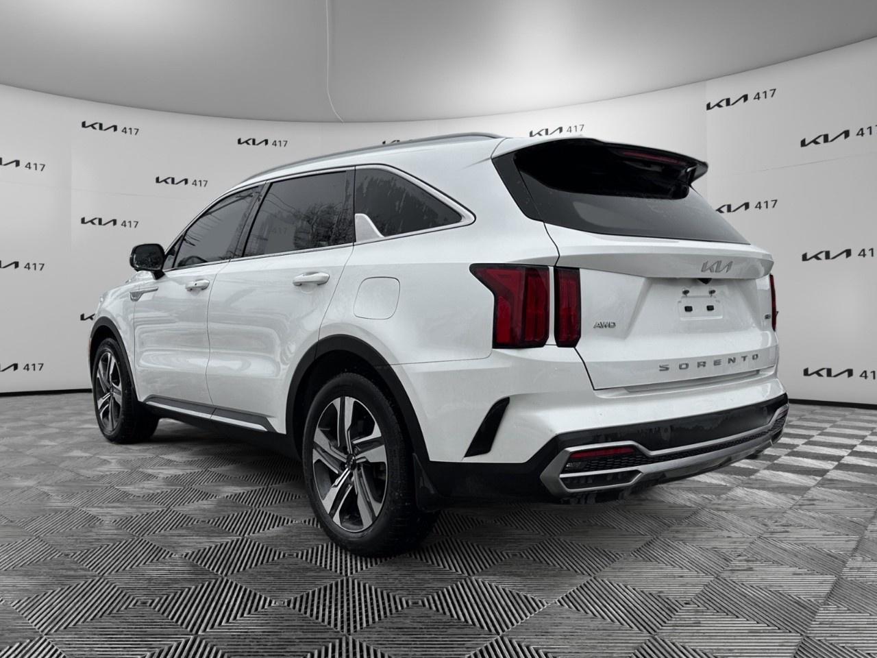 2022 Kia Sorento Plug-In Hybrid PHEV SX AWD Photo