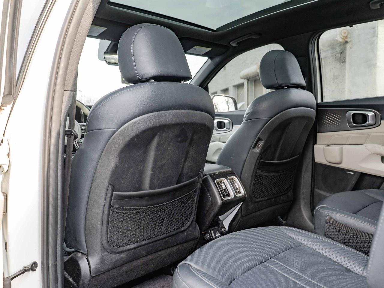 2022 Kia Sorento Plug-In Hybrid PHEV SX AWD Photo