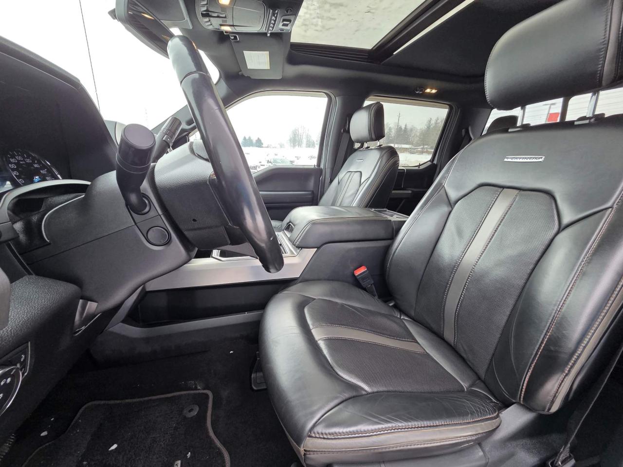 2021 Ford F-250 Lariat Leather | Navigation | Moonroof | 20" Wheels Photo