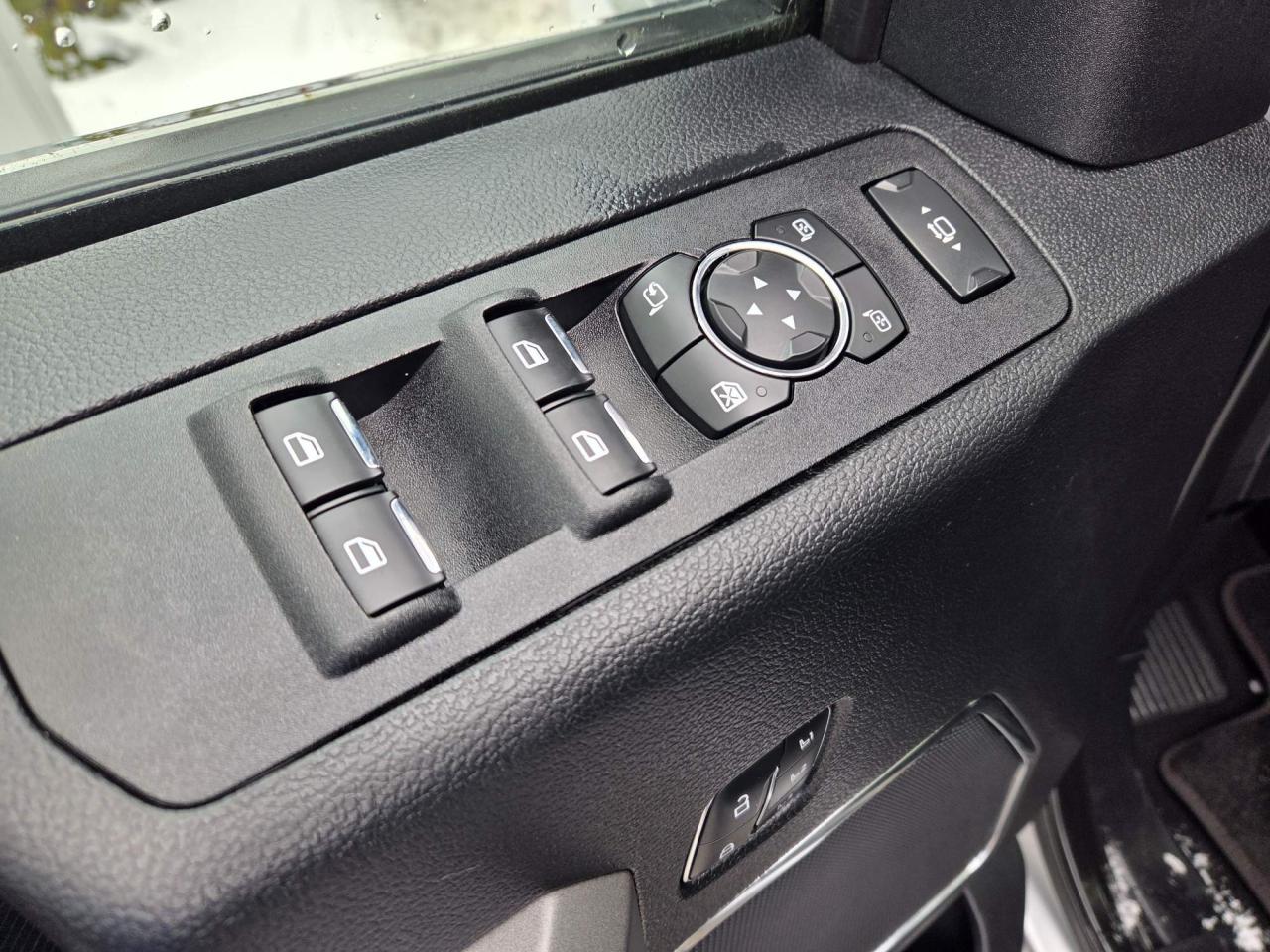 2021 Ford F-250 Lariat Leather | Navigation | Moonroof | 20" Wheels Photo