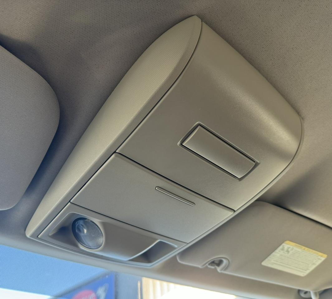 2012 Dodge Grand Caravan SE Photo