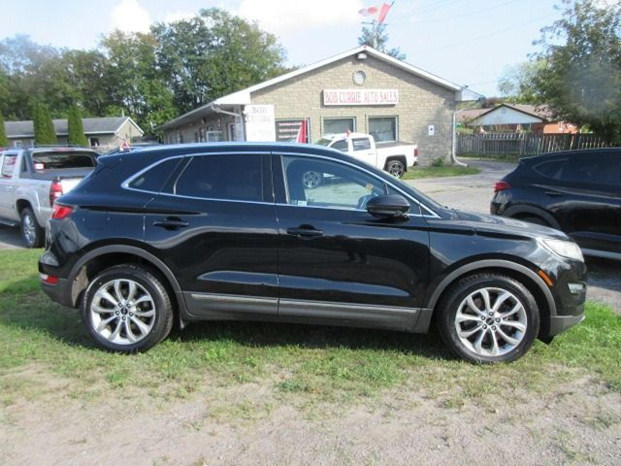 2016 Lincoln MKC Select - Photo #6