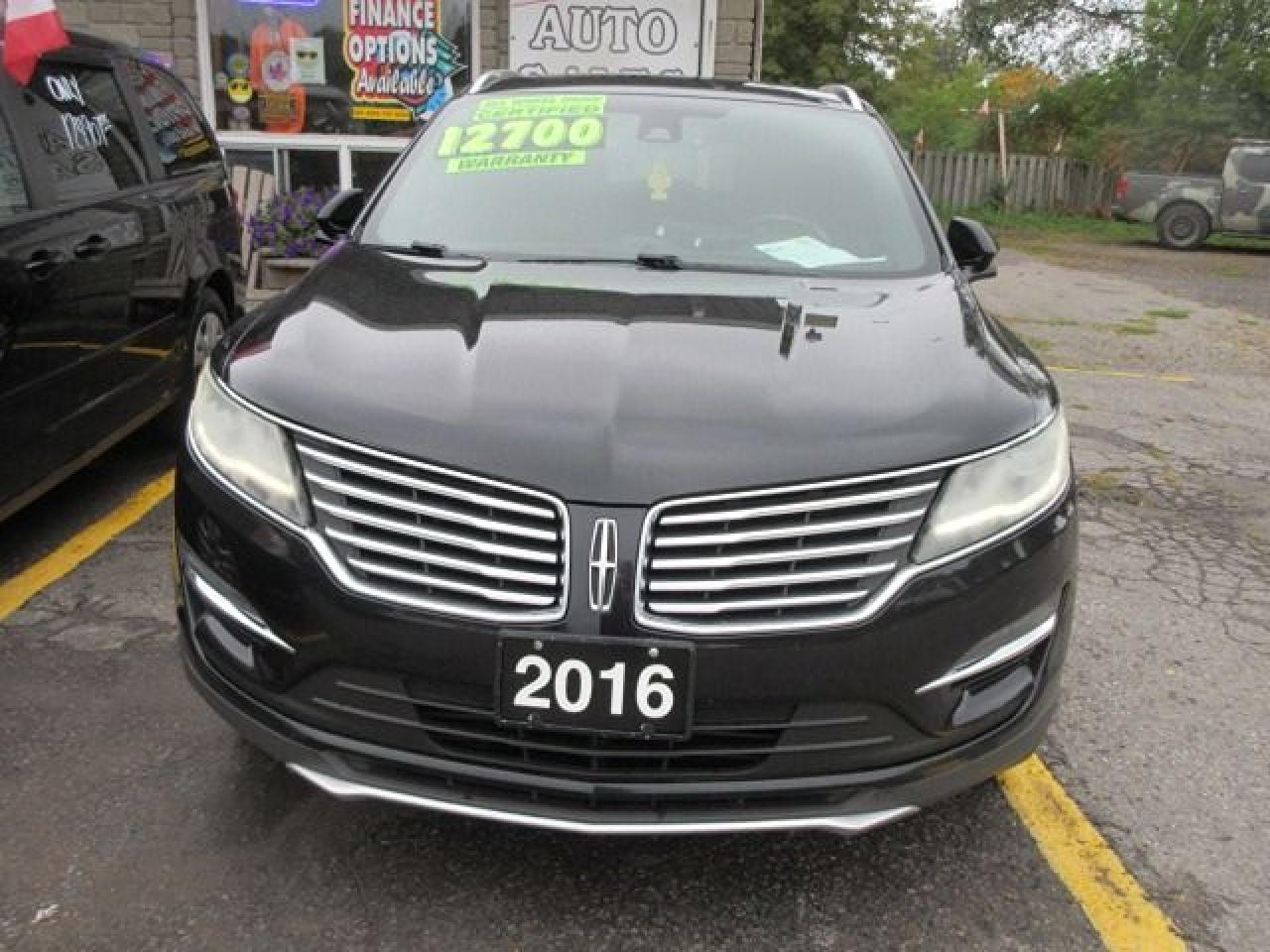 2016 Lincoln MKC SELECT AWD Photo2