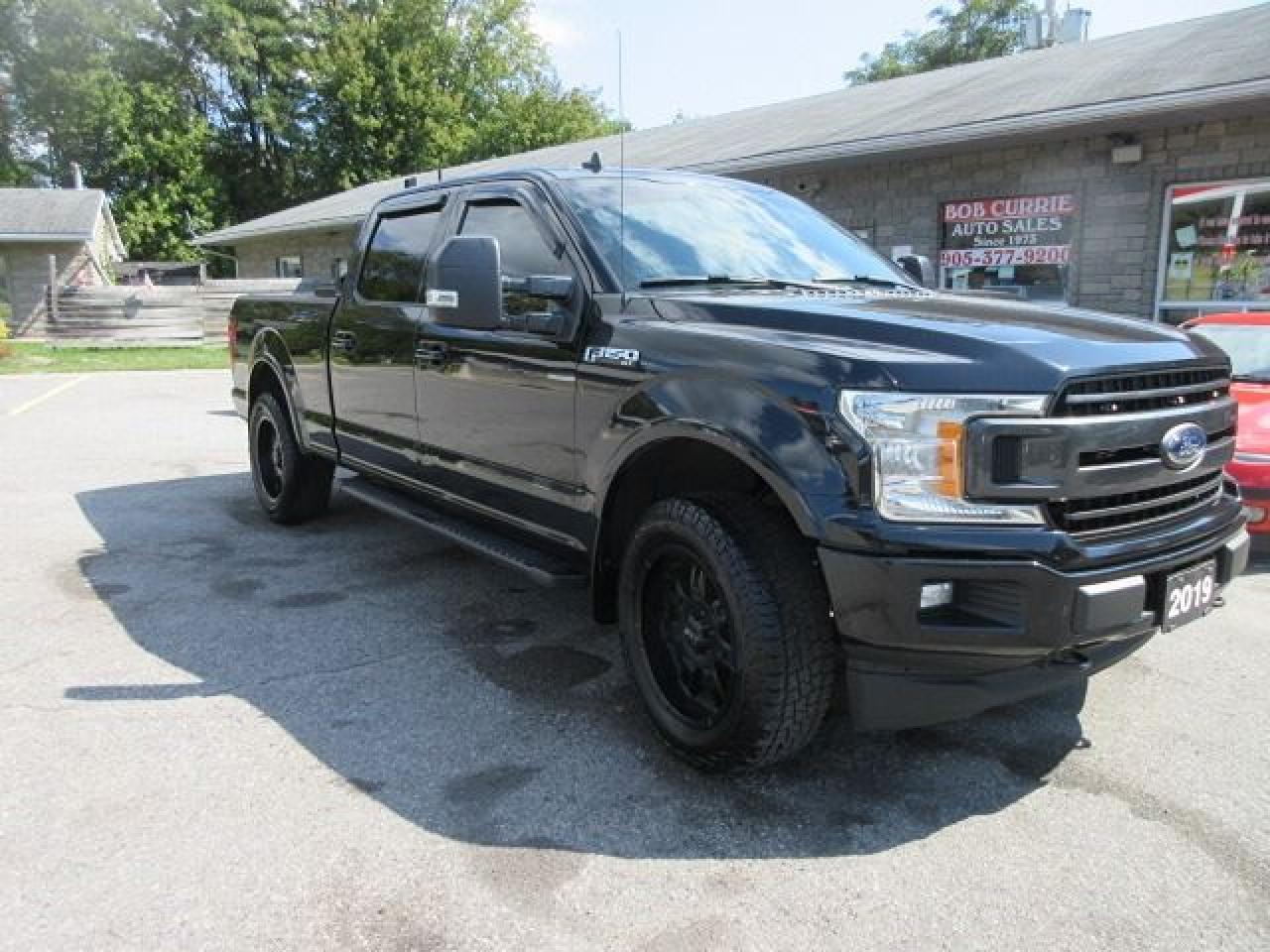 2019 Ford F-150 XLT 4WD SuperCrew 6.5' Box Photo4