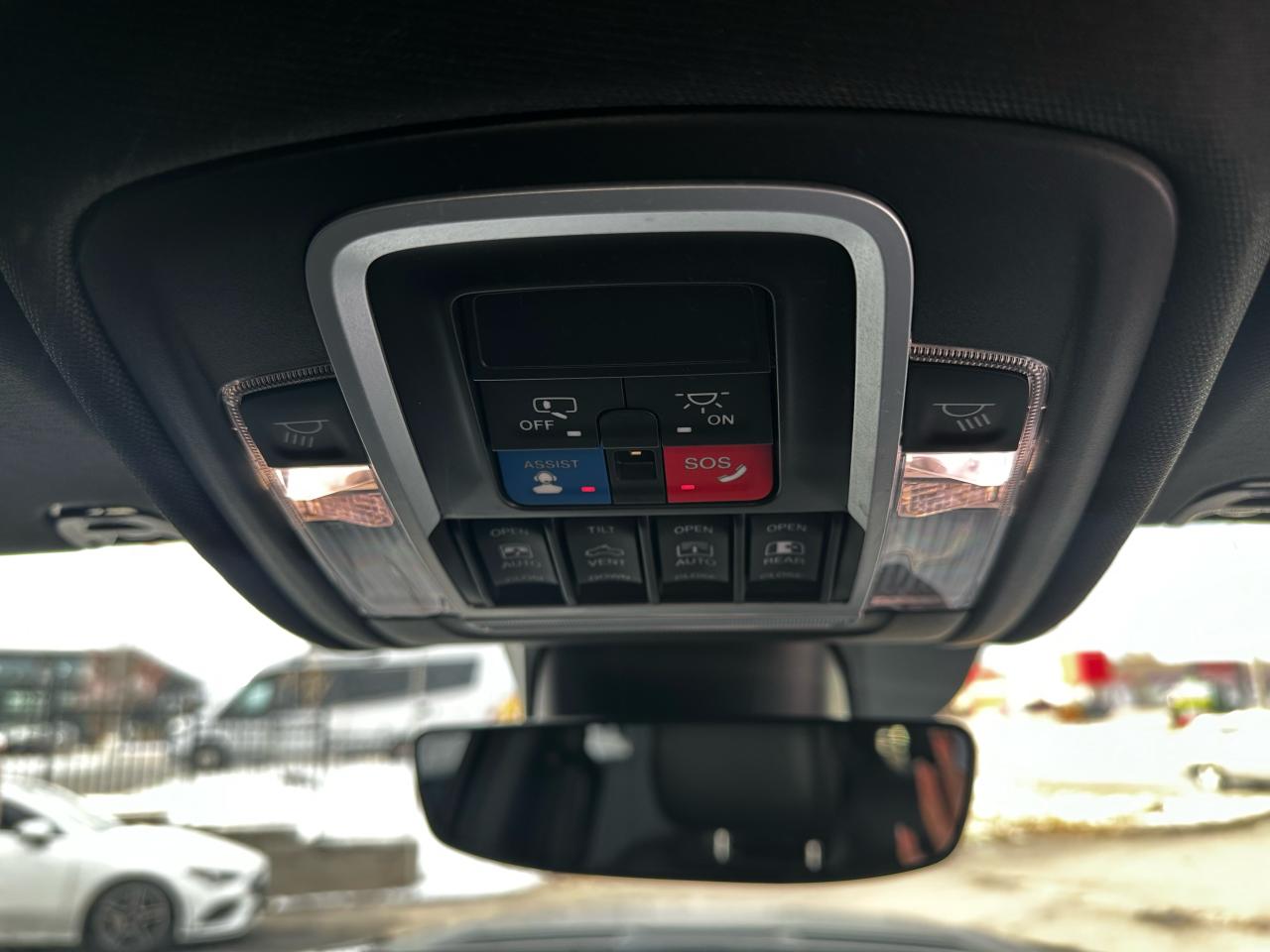 2020 RAM 1500 SPORT 4X4 CREW CAB 5'7" BOX - Photo #10