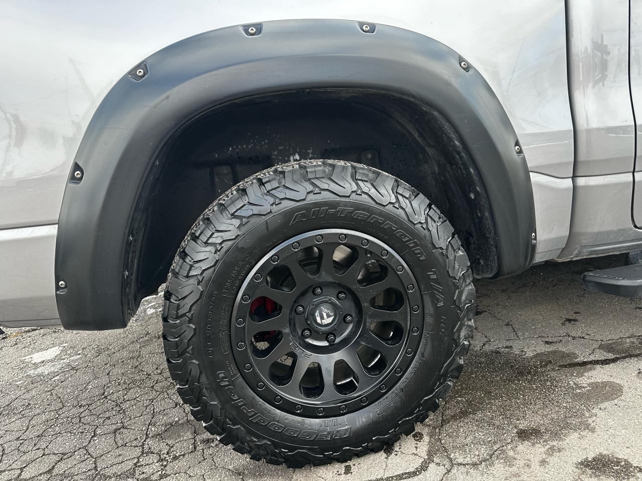 2020 RAM 1500 SPORT 4X4 CREW CAB 5'7" BOX - Photo #5