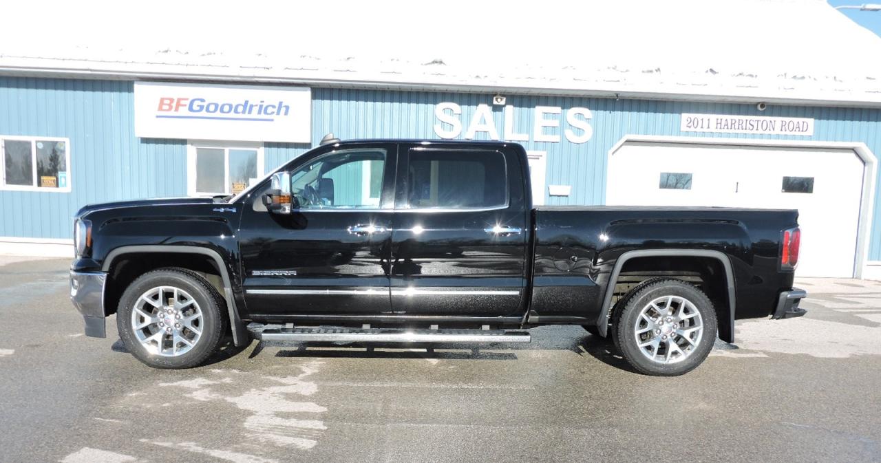 2018 GMC Sierra 1500 SLT 6.2L 4X4 6 1/2-Foot Box New Brakes 159000 KM Photo