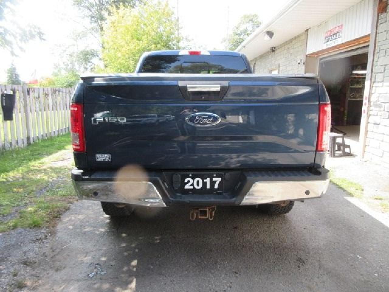 2017 Ford F-150 XLT Super Crew XTR 4X4 - Photo #17