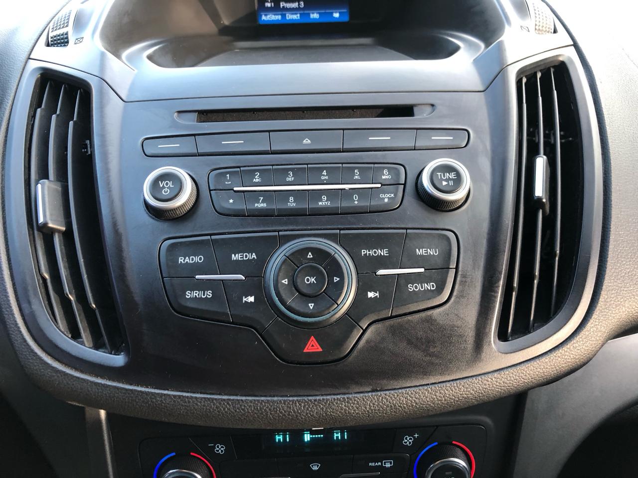 2017 Ford Escape SE / B.CAM / H.SEATS Photo15