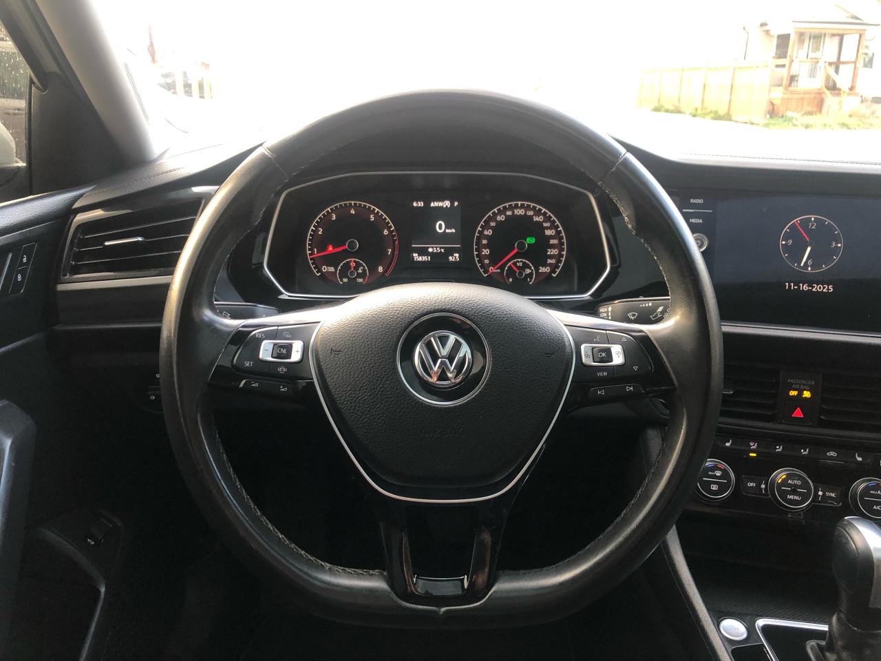 2020 Volkswagen Jetta Highline / MOONROOF / H.SEAST / B.CAM / LEATHER Photo29