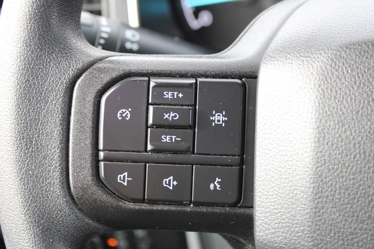 2022 Ford F-150 XL - Photo #9