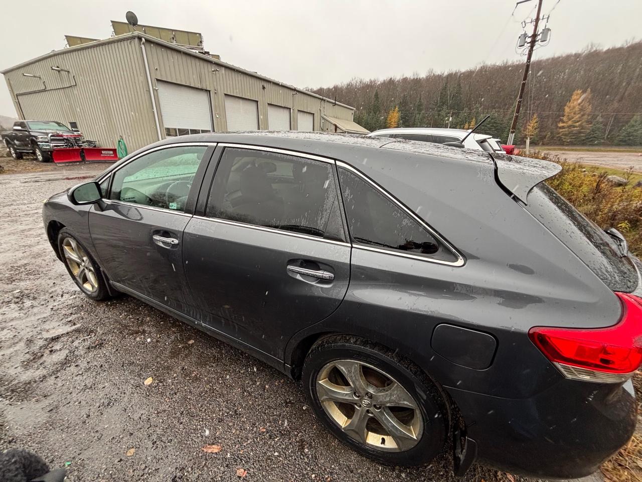 Used 2010 Toyota Venza LEATHER, NAVIGATION. SUNROOF for sale in Ajax, ON