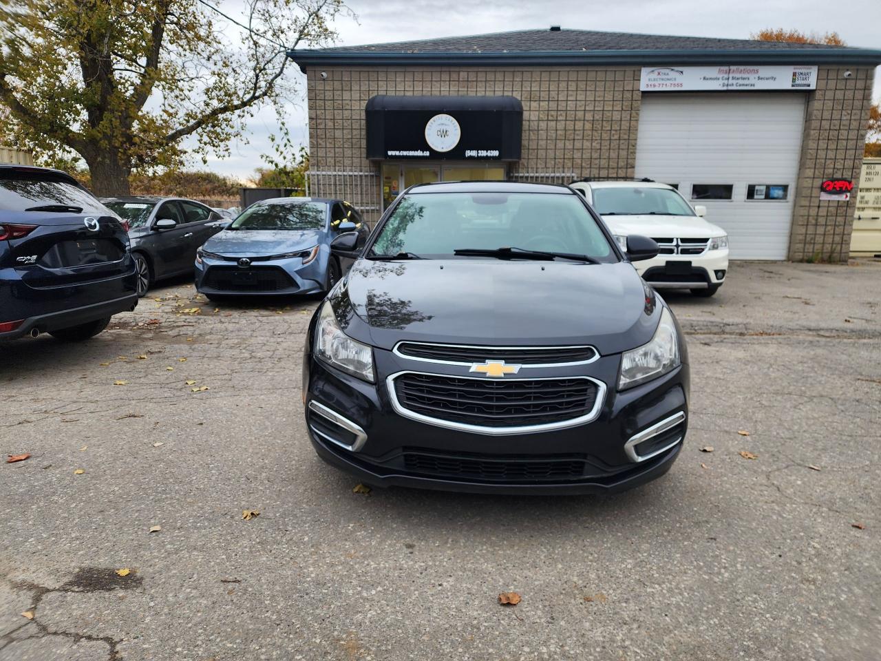 2016 Chevrolet Cruze LT l LowKM l Clean Carfax l No Accident l Mint Con - Photo #2